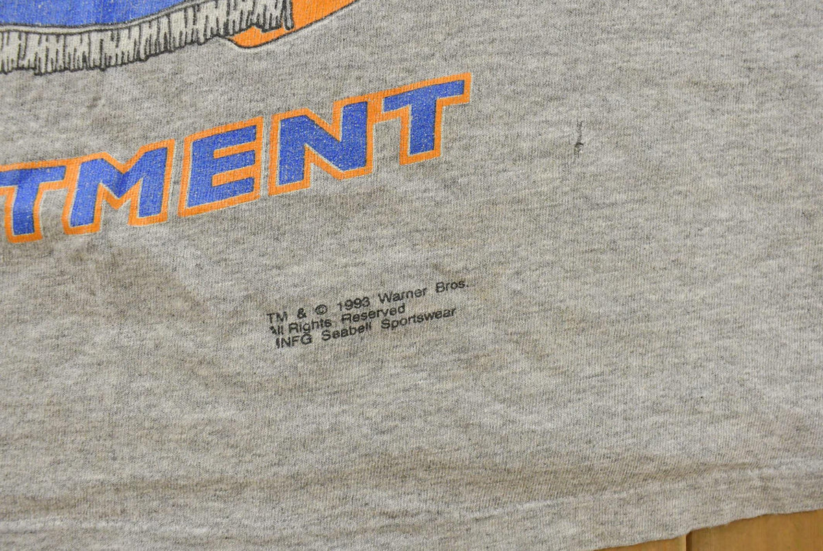 Vintage 1990s Looney Tunes Bugs Bunny Taz Athletic T-Shirt Men's XL from propervintagecanada