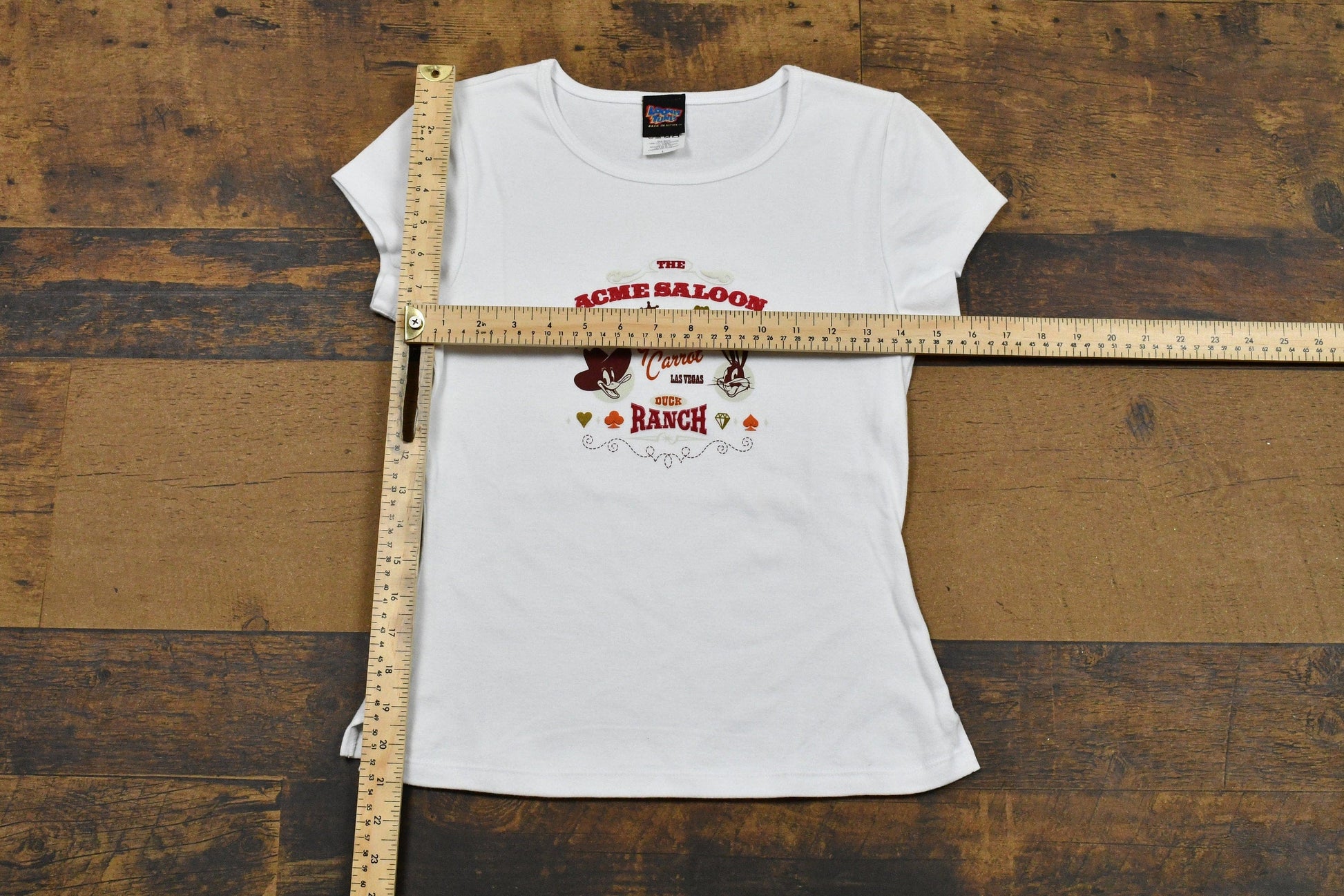 Vintage 1990s Looney Tunes T-Shirt Men's Small from propervintagecanada