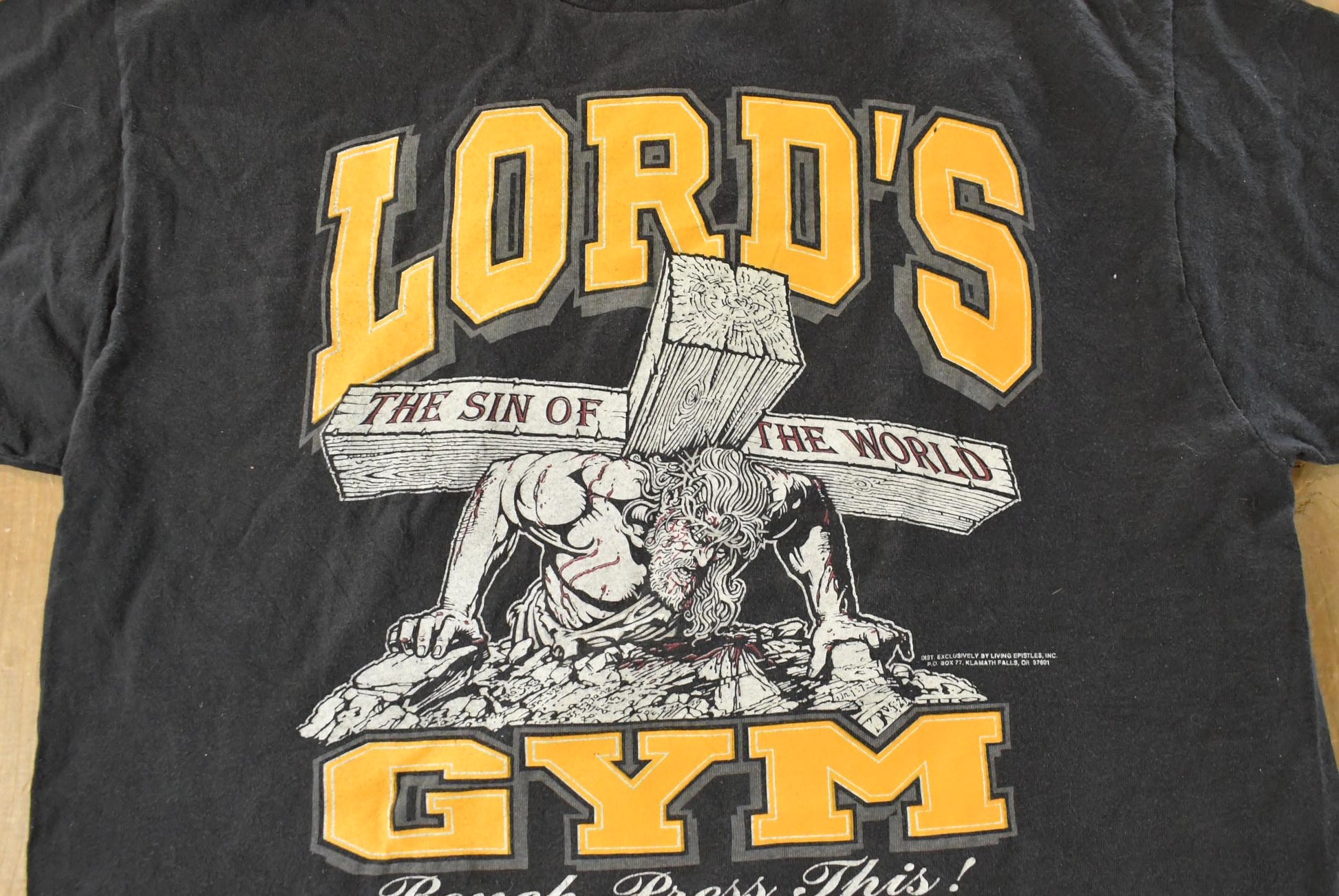 Vintage 1990s Lord's Gym Graphic Living Epistles T-Shirt Men's L / Jesus Tee / 90s Streetwear / Bench Press This / Christian / Made In USA from propervintagecanada