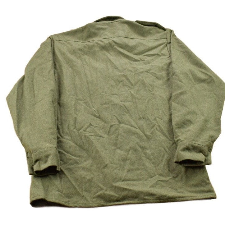 Vintage 1990s Magrath Manufacturing Co Wool Blank Button Up Shirt Men's MMen's Medium from propervintagecanada