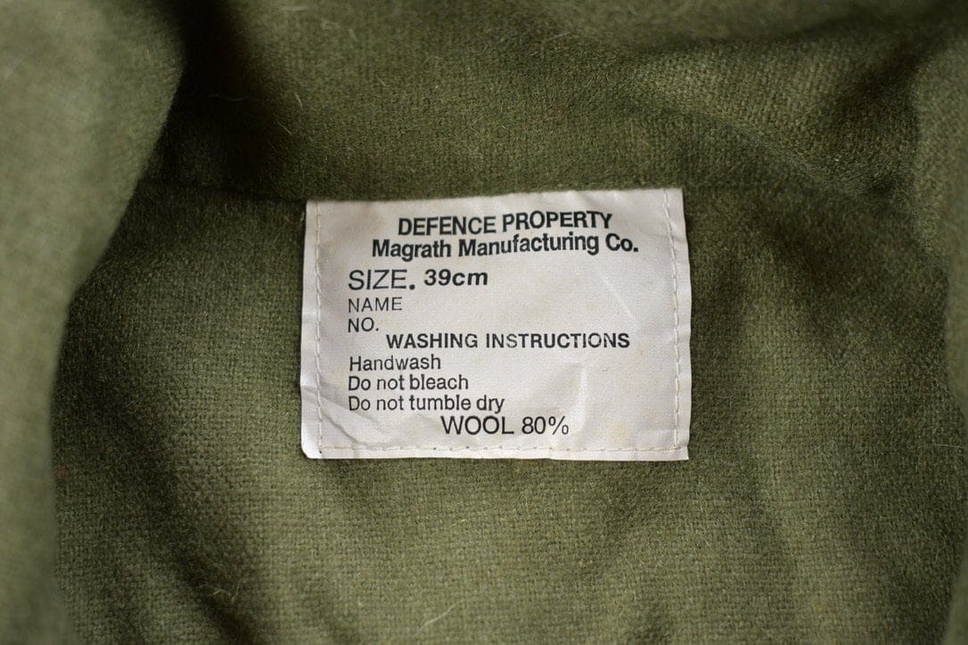 Vintage 1990s Magrath Manufacturing Co Wool Blank Button Up Shirt Men's MMen's Medium from propervintagecanada