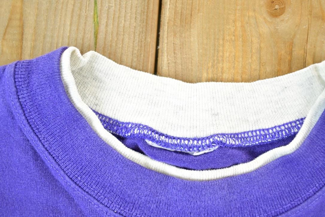 Vintage 1990s Mankato Double Collar Souvenir Single Stitch Graphic Print T-Shirt Men's Large from propervintagecanada