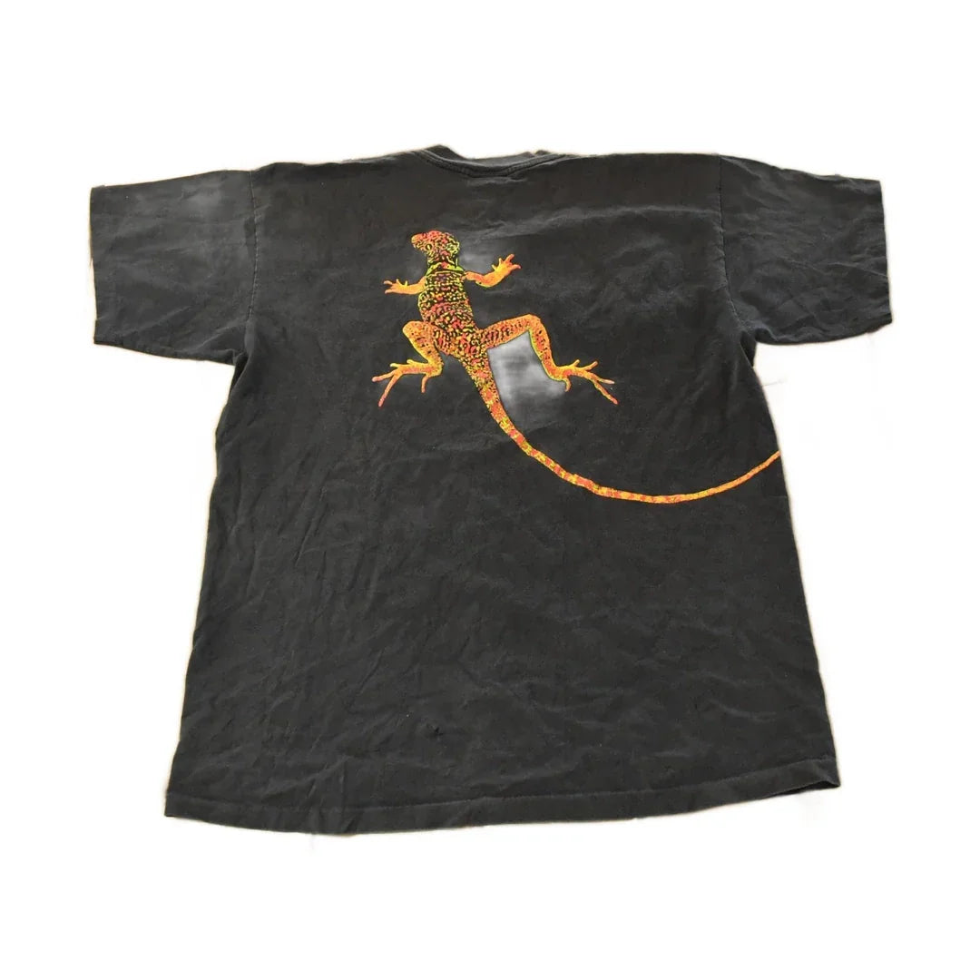 Vintage 1990s Marlboro Adventure Team Lizard Graphic T-Shirt Men's XL from propervintagecanada