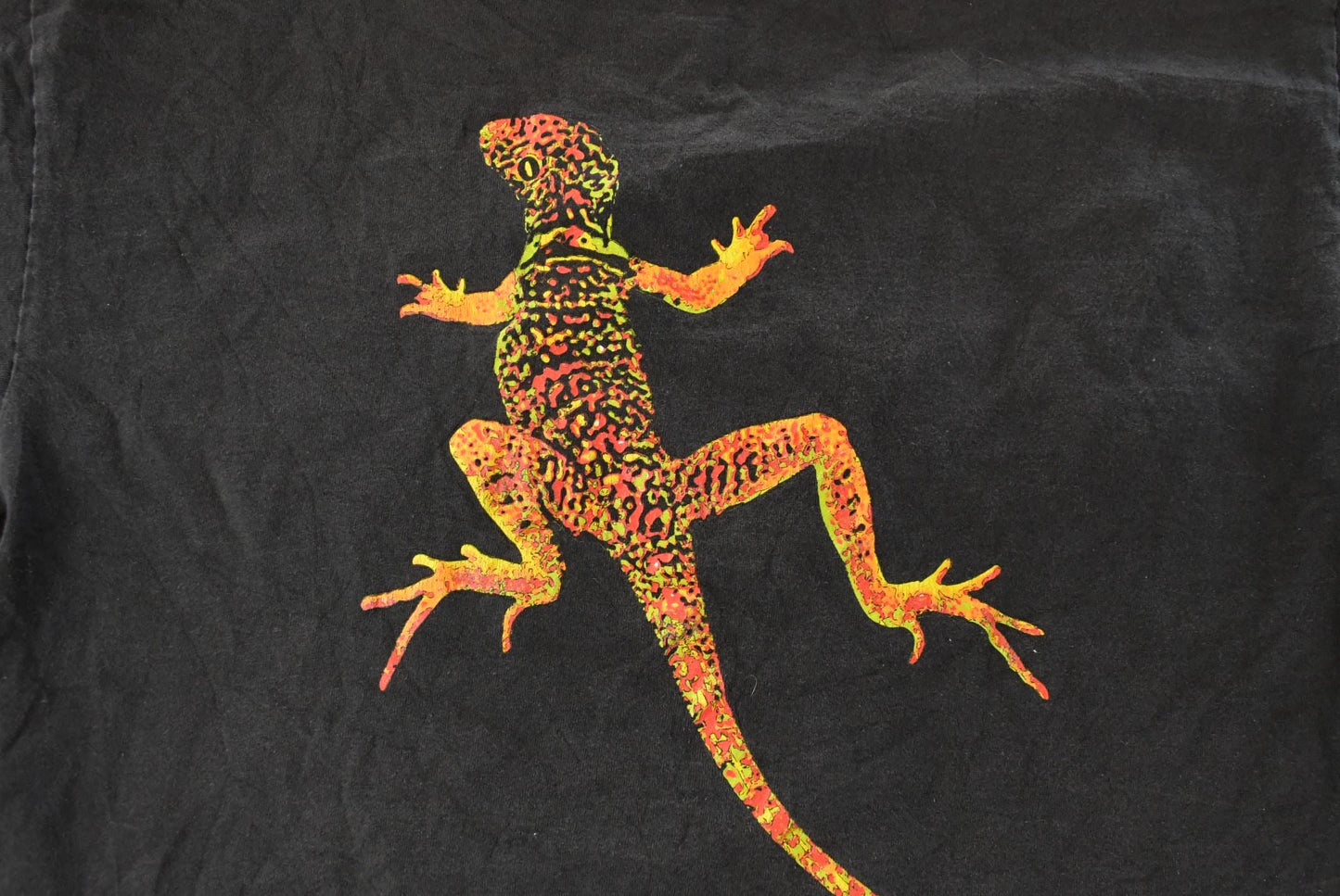 Vintage 1990s Marlboro Adventure Team Lizard Graphic T-Shirt Men's XL / 90s T Shirt / Streetwear / Graphic Tee / Made in USA / Sun Faded from propervintagecanada