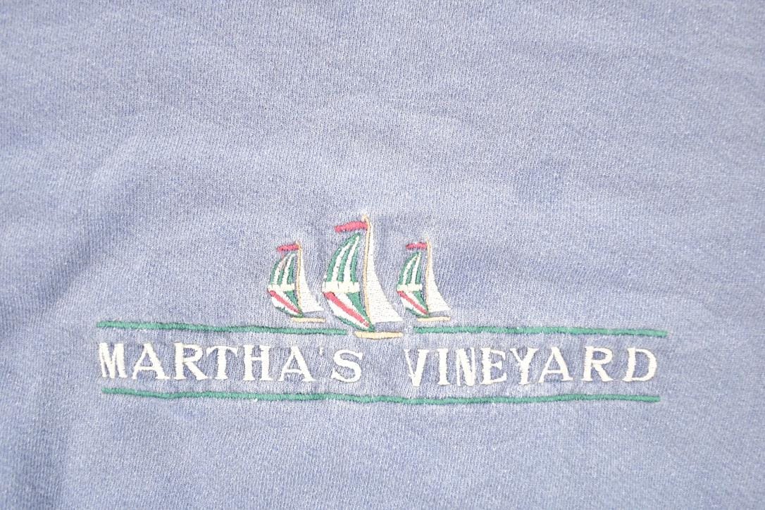Vintage 1990s Martha's Vineyard Crewneck Sweatshirt Men's L from propervintagecanada
