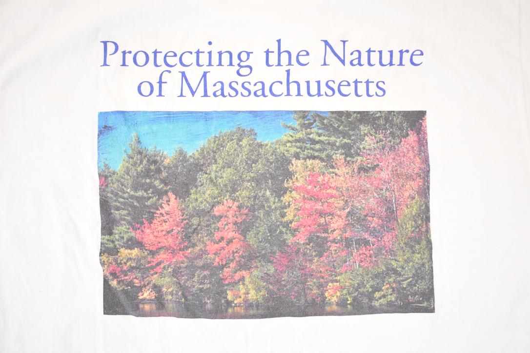 Vintage 1990s Massachusetts Audubon Society Souvenir T-Shirt Men's L from propervintagecanada