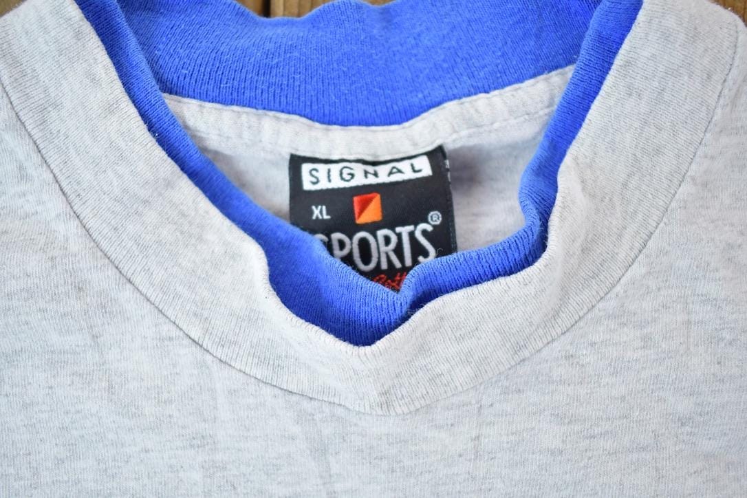 Vintage 1990s Masters Siding And Insulation Souvenir Single Stitch Double Collar Graphic Print T-Shirt Made In Men's XL from propervintagecanada