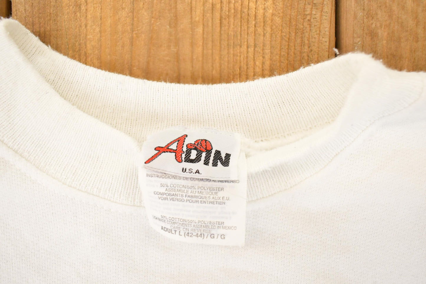 Vintage 1990s Maui Hawaii Graphic Print Crewneck Sweatshirt Men's L from propervintagecanada