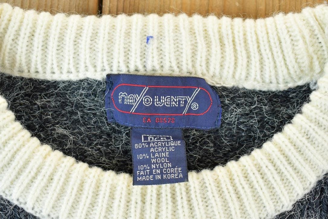 Vintage 1990s Mayo Wenty Wool Blend Knit Crewneck Sweater Women's M from propervintagecanada