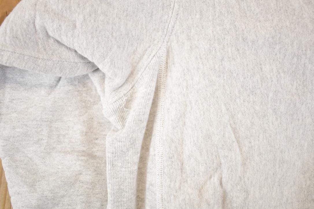 Vintage 1990s Mc Donogh Cotton Exchange Crewneck Sweatshirt Men's L from propervintagecanada