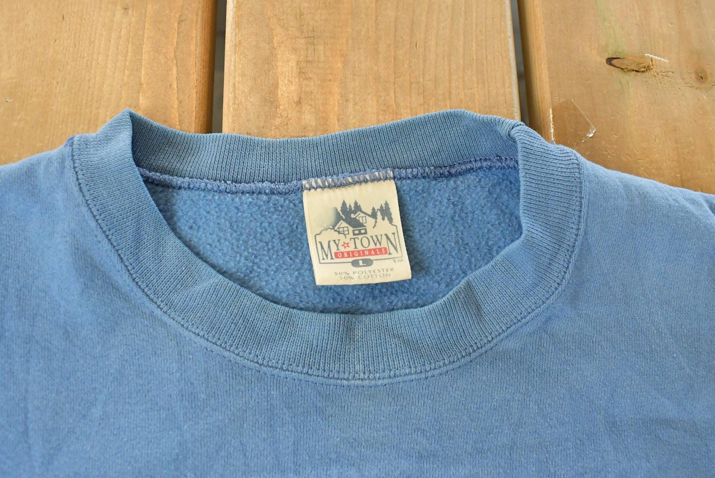 Vintage 1990s McCloud Oklahoma Souvenir Crewneck Sweatshirt Men's Large from propervintagecanada
