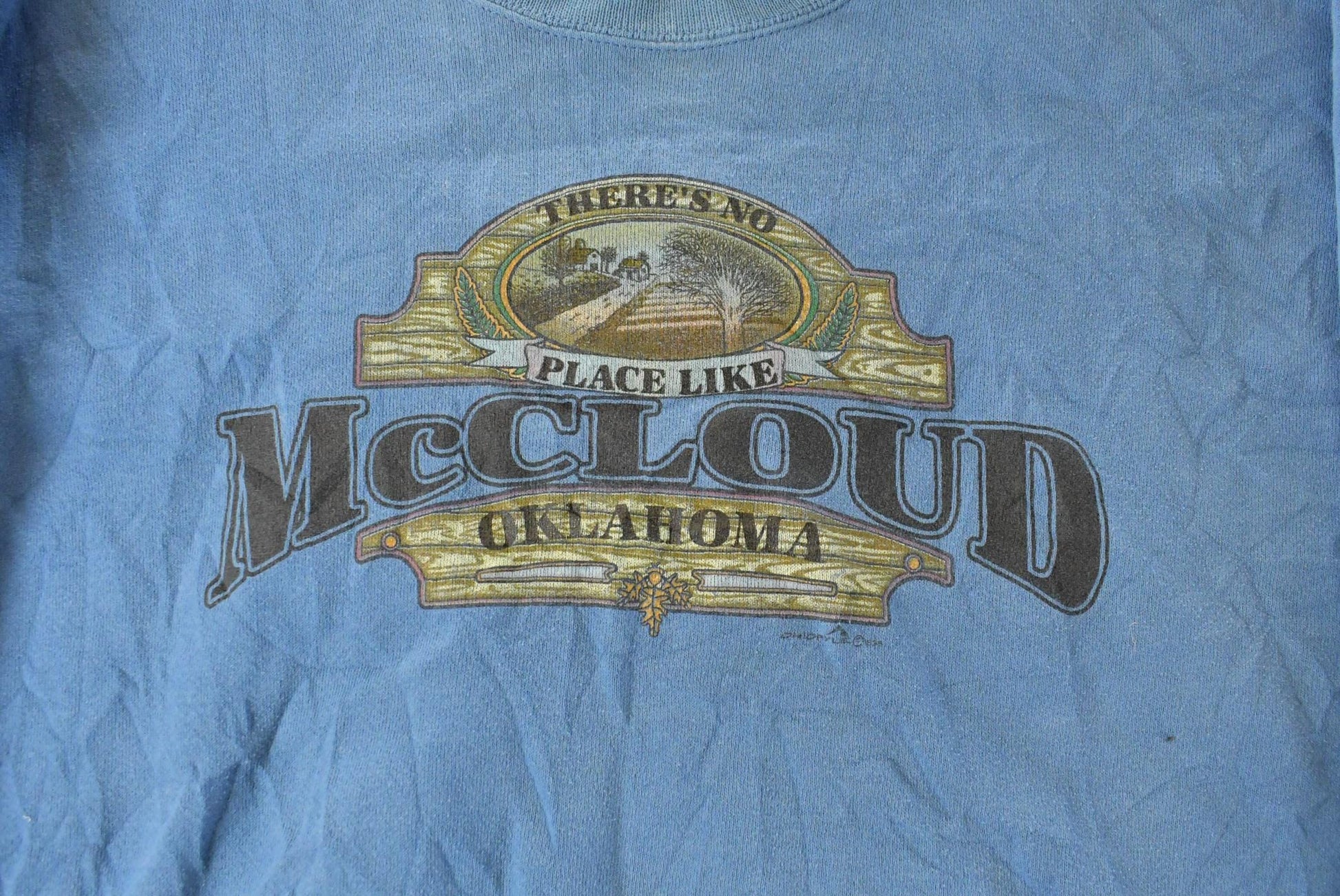 Vintage 1990s McCloud Oklahoma Souvenir Crewneck Sweatshirt Men's Large from propervintagecanada