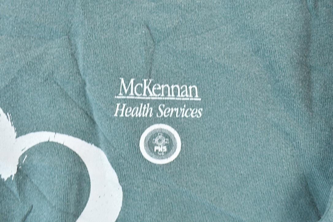 Vintage 1990s Mckennan Health Services Souvenir Crewneck Sweatshirt Men's Large from propervintagecanada