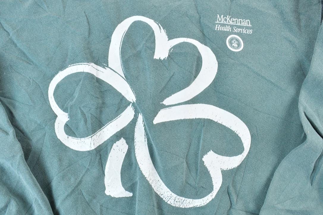 Vintage 1990s Mckennan Health Services Souvenir Crewneck Sweatshirt Men's Large from propervintagecanada