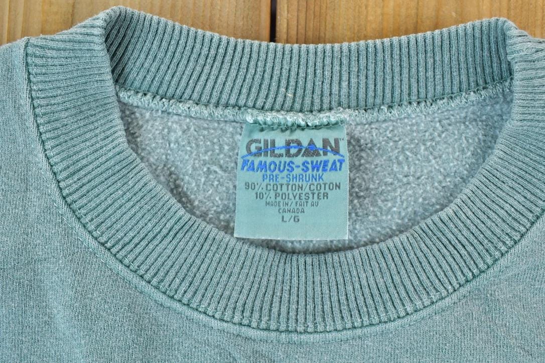Vintage 1990s Mckennan Health Services Souvenir Crewneck Sweatshirt Men's Large from propervintagecanada