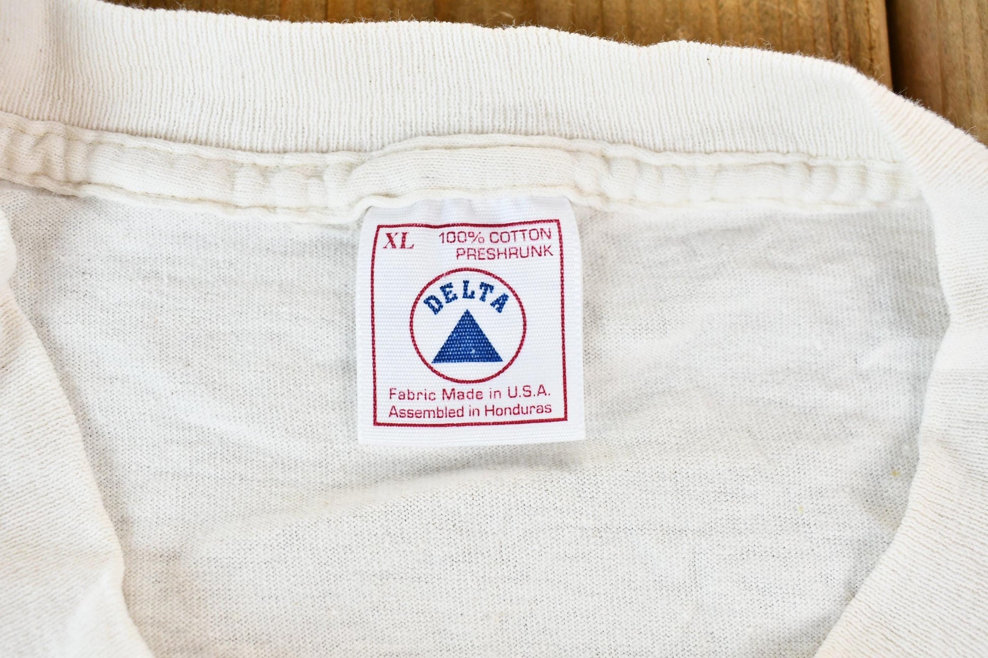 Vintage 1990s Messiahs Messengers Sonflowers Single Stitch Sunflower Graphic T-Shirt Men's Large from propervintagecanada