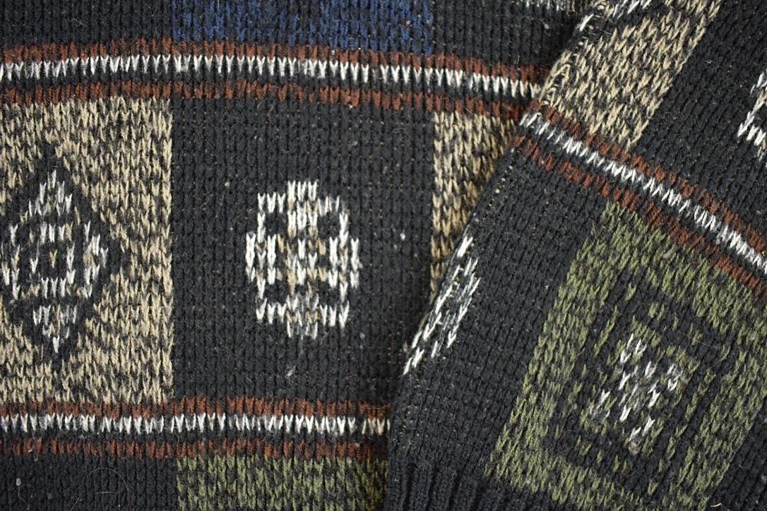 Vintage 1990s Method Knit Crewneck Sweater Men's L from propervintagecanada
