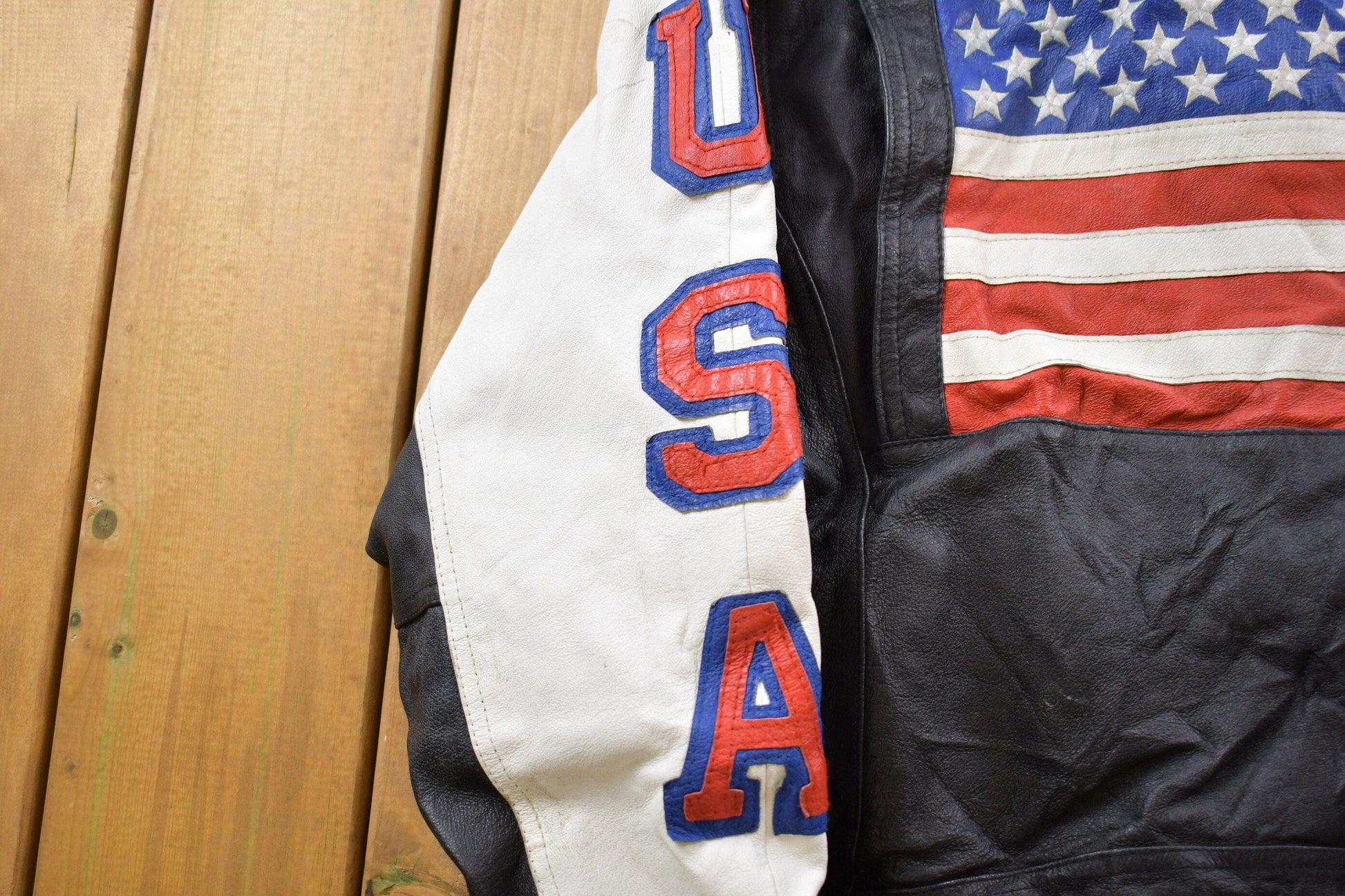 Vintage 1990s Michael Hoban USA American Flag Leather Biker Jacket Men's Medium from propervintagecanada