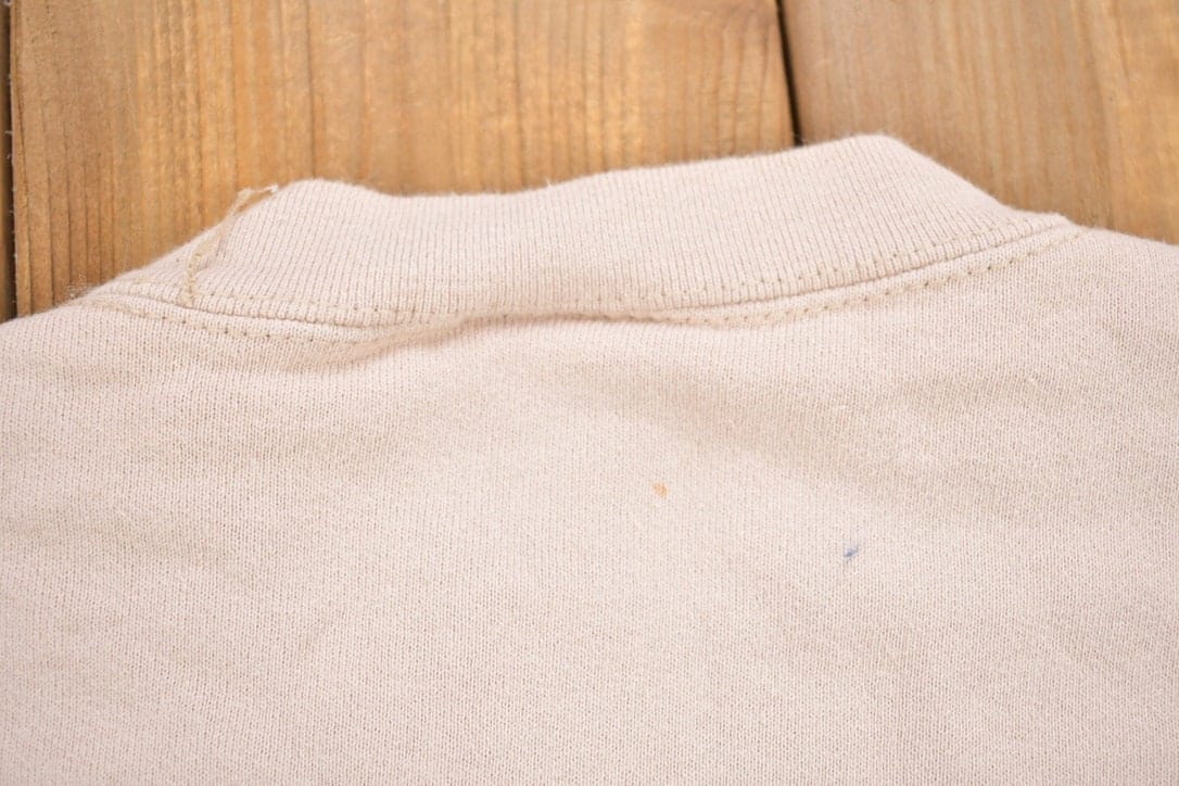 Vintage 1990s Michigan Deer Theme Crewneck Sweatshirt Men's Large from propervintagecanada