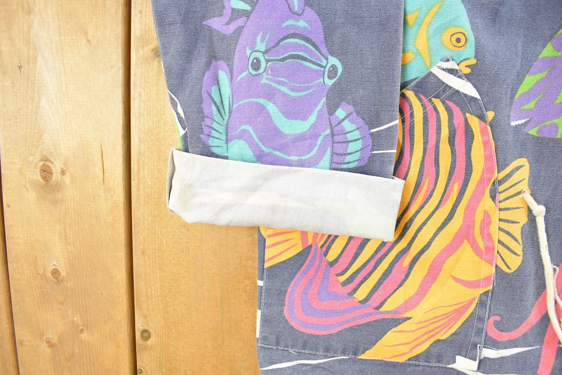 Vintage 1990s Michigan Rag Co Fishing Themed Hooded Jacket Men's XL from propervintagecanada