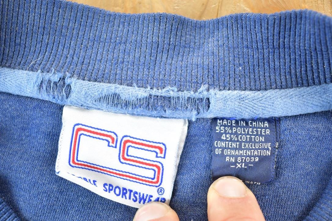 Vintage 1990s Michigan Wolverines University Crewneck Mens XL from propervintagecanada