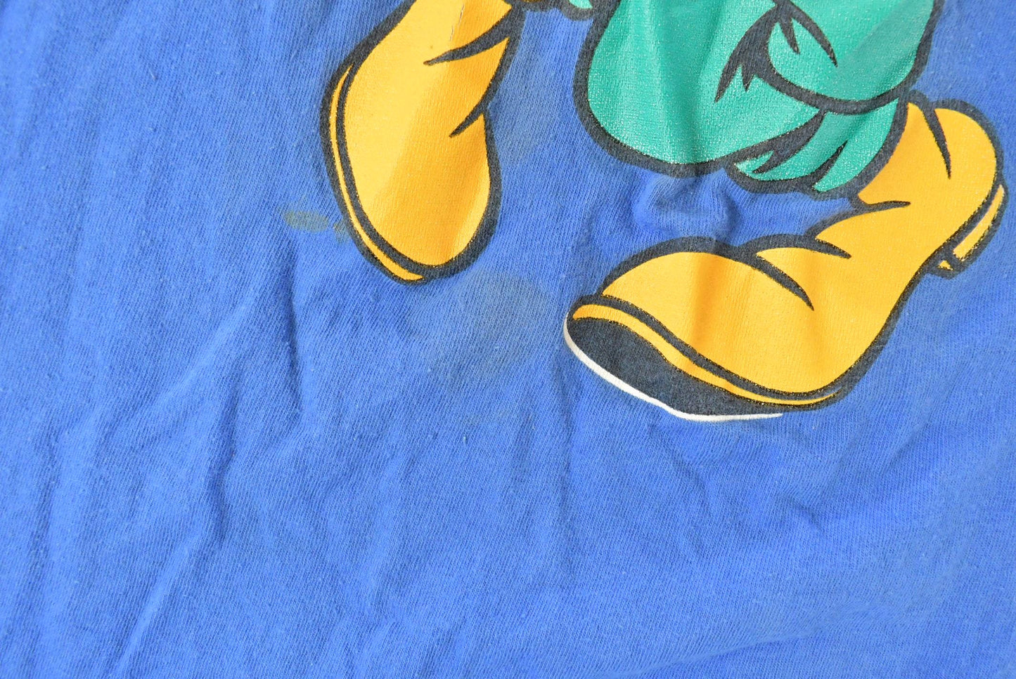 Vintage 1990s Mickey & Co Goofy's World T-Shirt Men's 2XL Men's Large from propervintagecanada