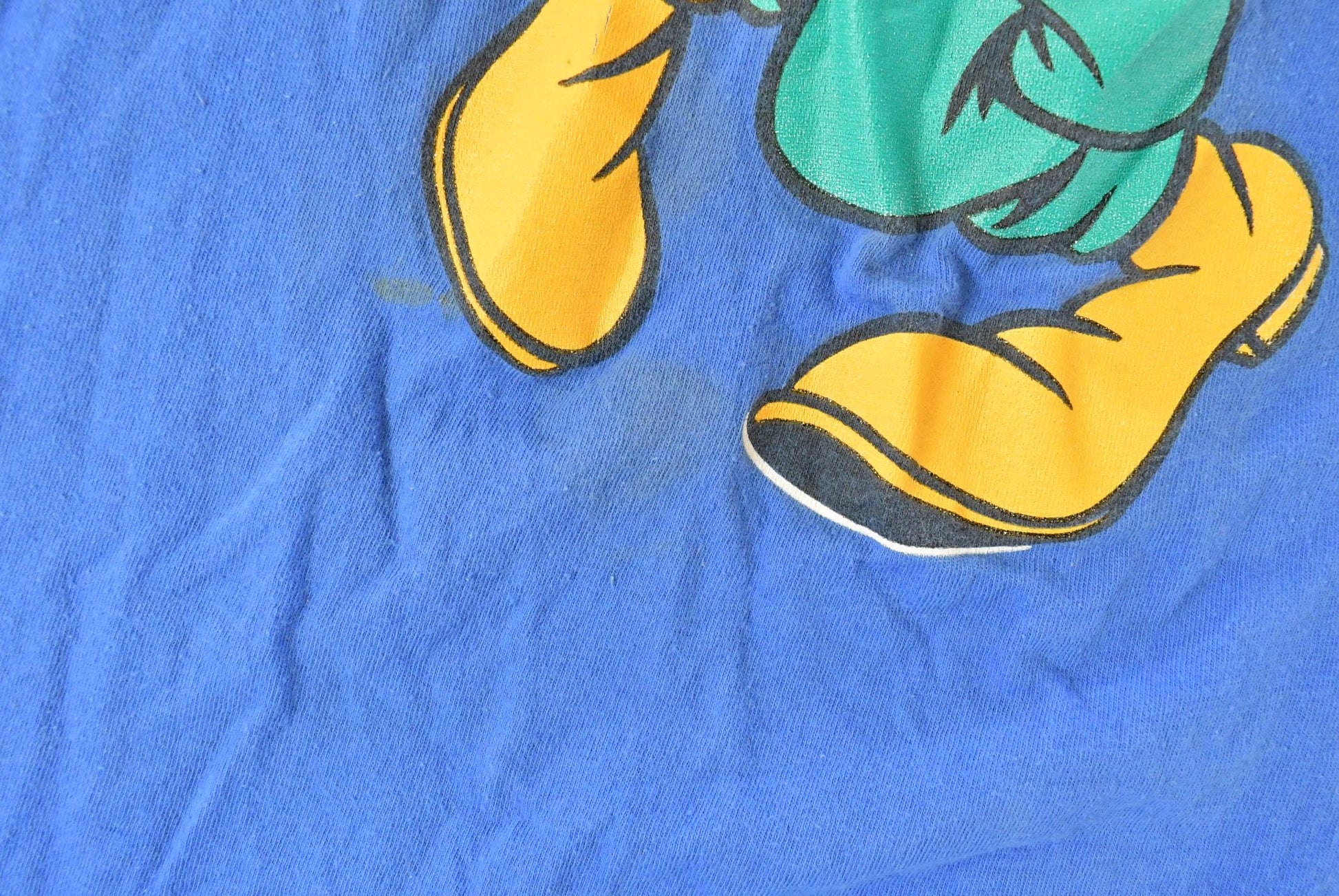 Vintage 1990s Mickey & Co Goofy's World T-Shirt Men's 2XL Men's Large from propervintagecanada