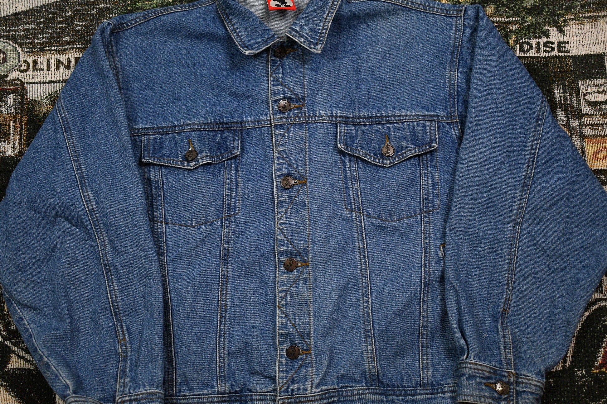 Vintage 1990s Mickey Inc Disney Embroidered Jean Jacket Men's Medium from propervintagecanada