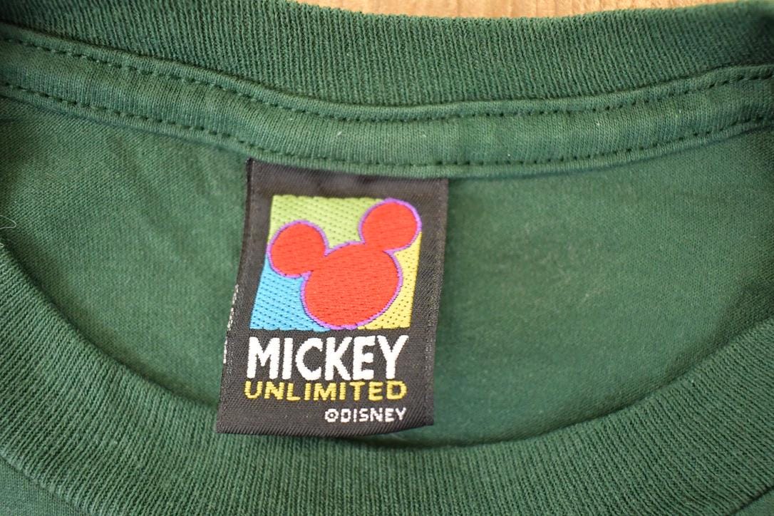 Vintage 1990s Mickey Mouse California Disney T-Shirt Men's XL from propervintagecanada