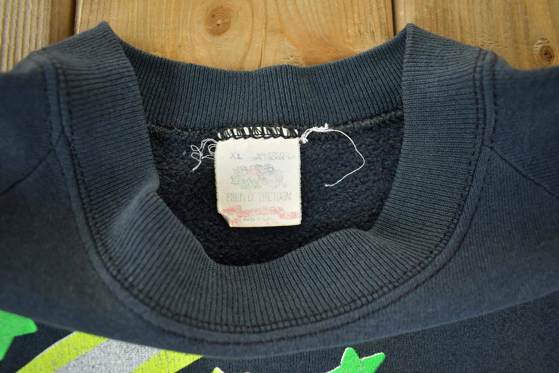 Vintage 1990s Mickey Mouse Disney Crewneck Mens XL from propervintagecanada