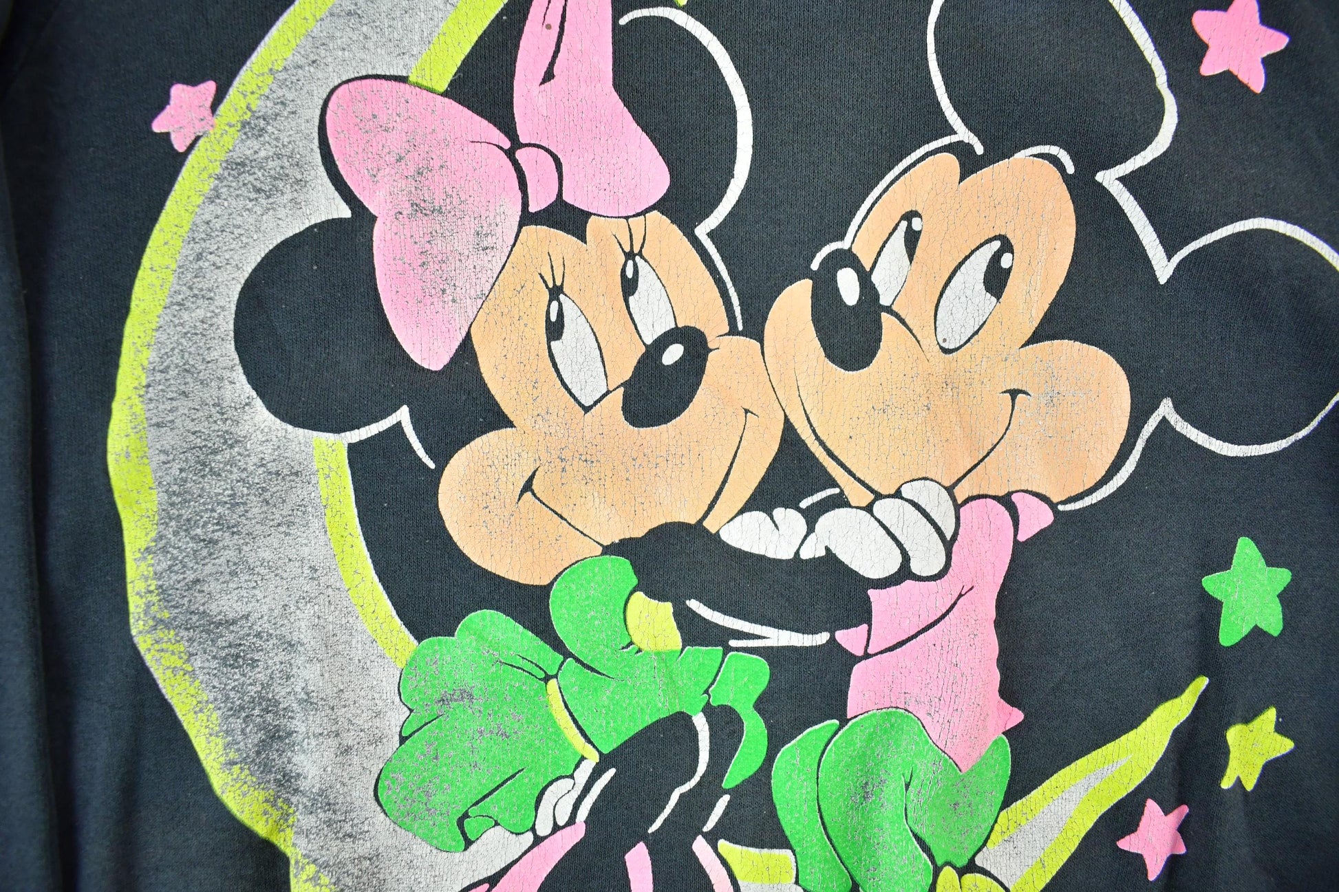 Vintage 1990s Mickey Mouse Disney Crewneck Mens XL from propervintagecanada