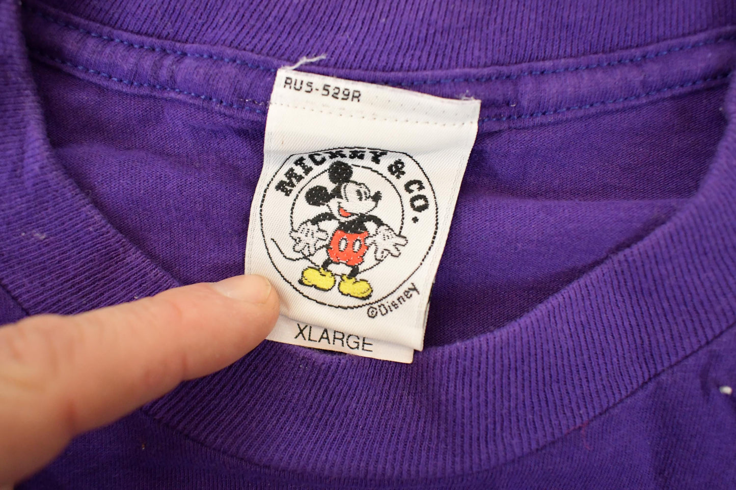 Vintage 1990s Mickey Mouse Embroidered Disney T-Shirt Men's L from propervintagecanada