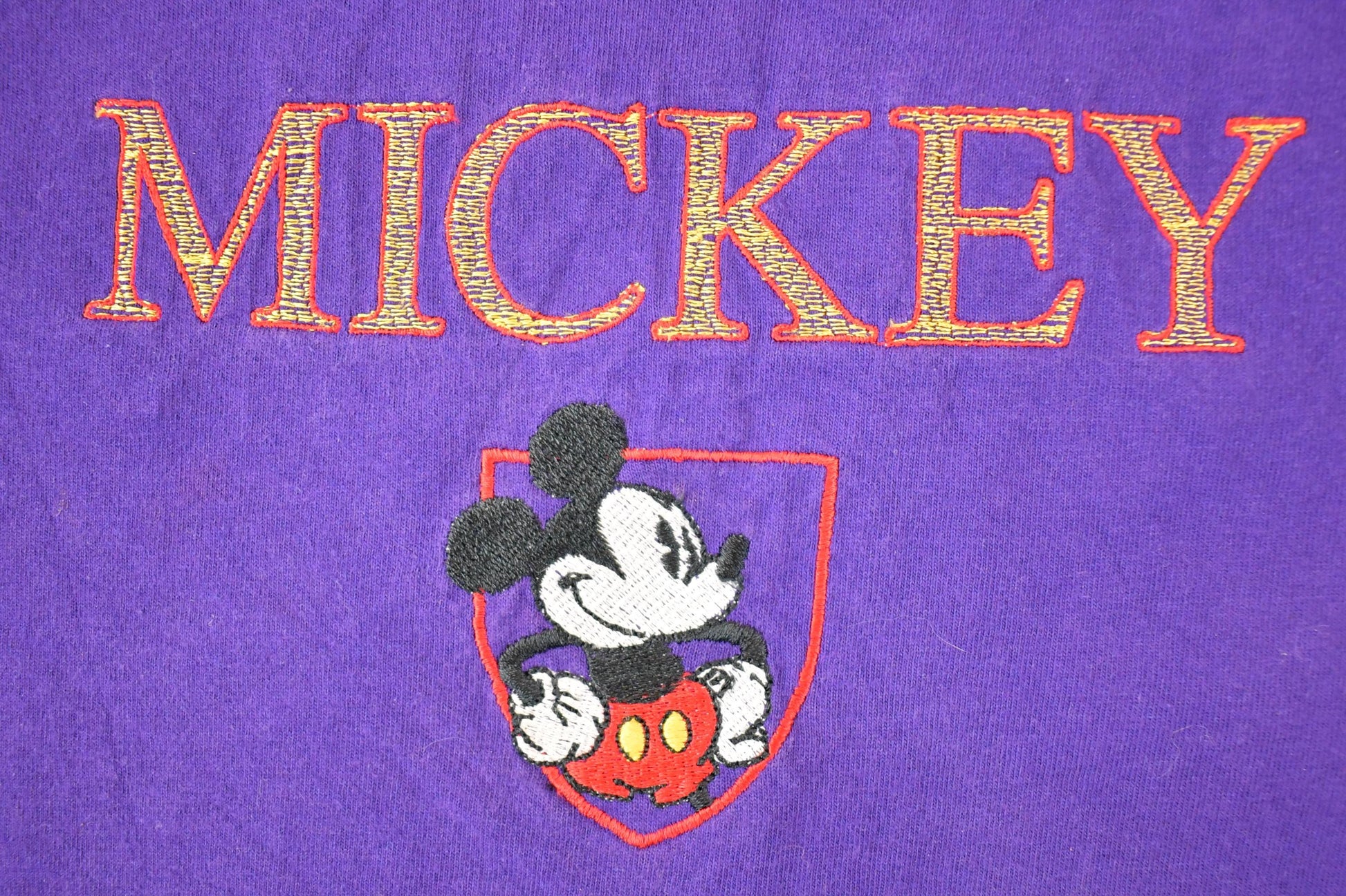 Vintage 1990s Mickey Mouse Embroidered Disney T-Shirt Men's L from propervintagecanada