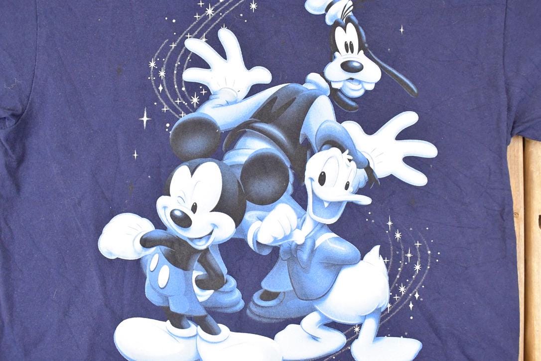 Vintage 1990s Mickey Mouse Florida Celebrate The Magic Disney T-Shirt Men's S / Walt Disney World / 90s Mickey / Cartoon Promo from propervintagecanada