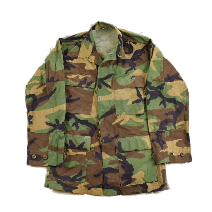 Vintage 1990s Military Camo Button Up Jacket Men's XS from propervintagecanada