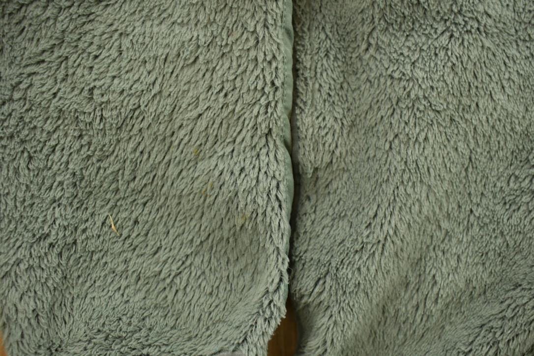 Vintage 1990s Military Cold Weather Polar Tec Fleece Sweater Men's Large from propervintagecanada