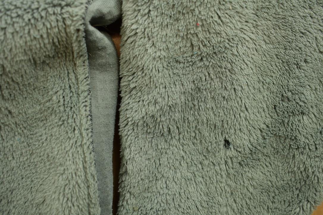 Vintage 1990s Military Cold Weather Polar Tec Fleece Sweater Men's Large from propervintagecanada