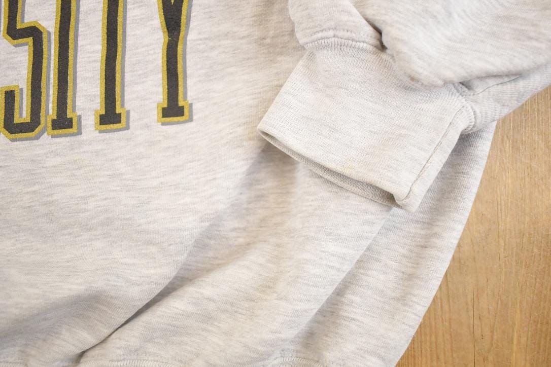 Vintage 1990s Millersville University Crewneck Sweatshirt Men's XL from propervintagecanada
