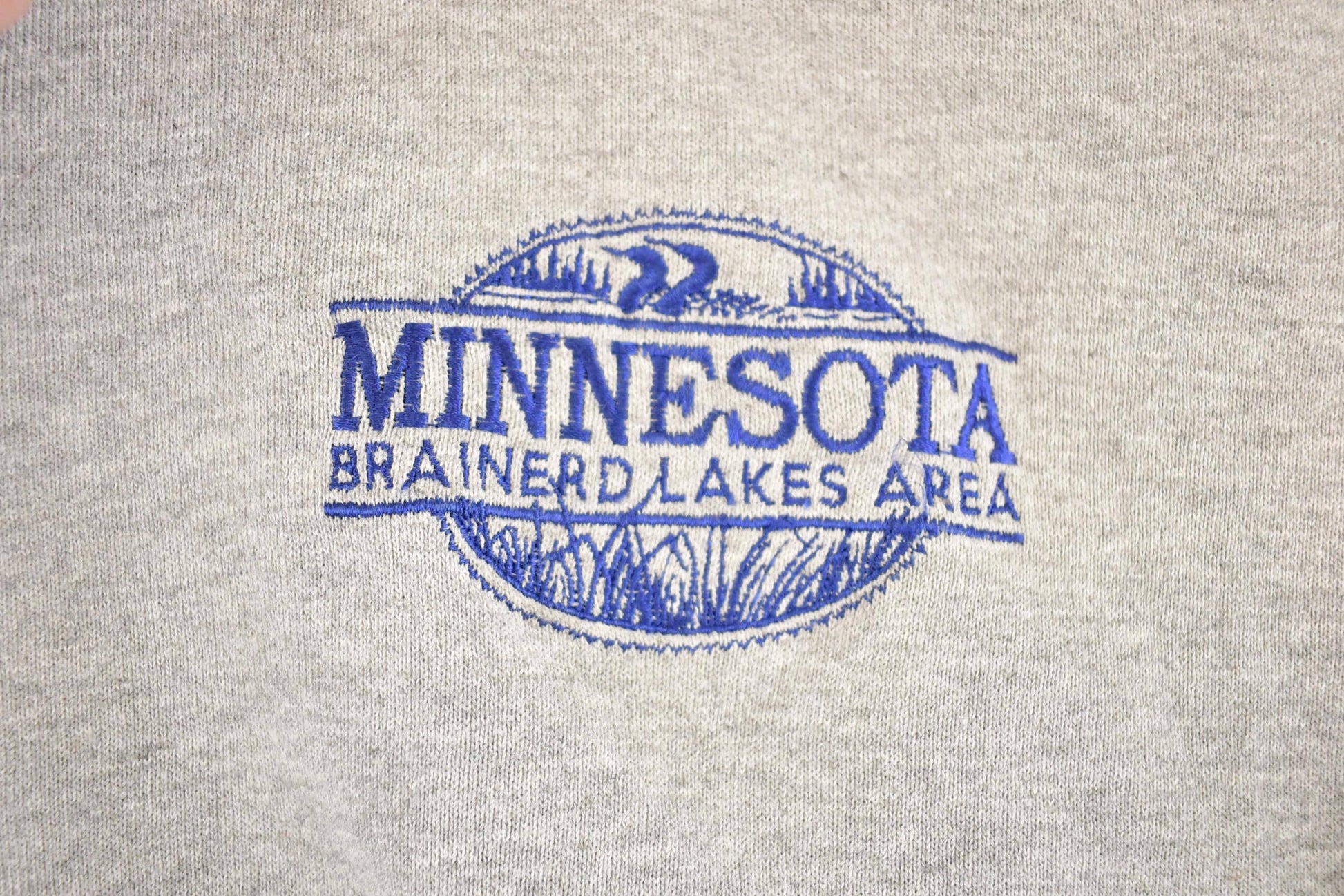 Vintage 1990s Minnesota Brainerd Lakes Souvenir Hoodie Sweatshirt Men's L from propervintagecanada