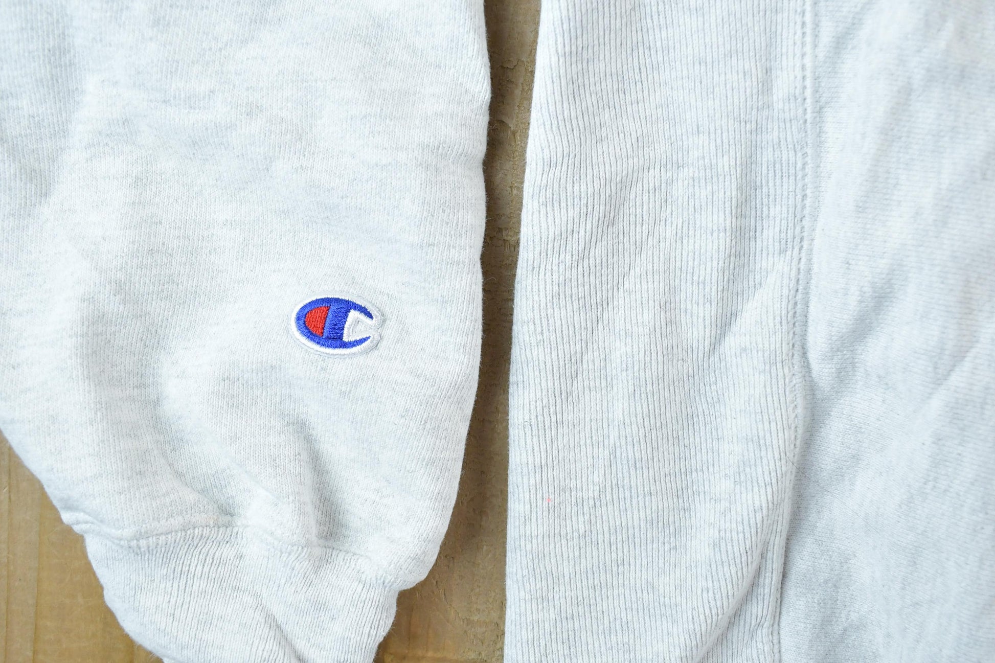 Vintage 1990s Minnesota Champion Reverse Weave Crewneck Sweatshirt Men's Large from propervintagecanada