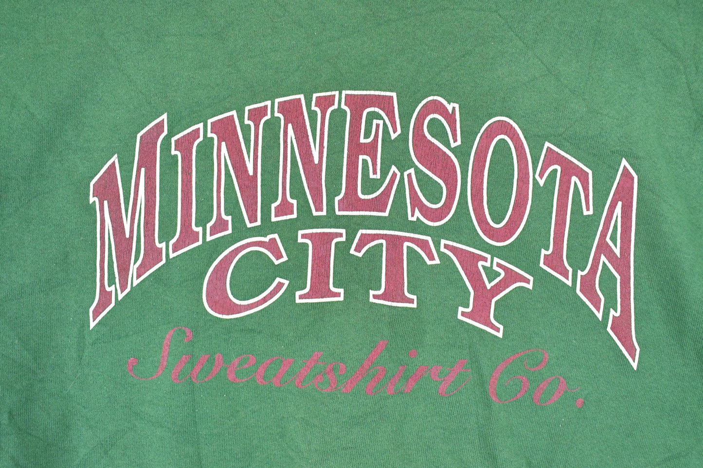 Vintage 1990s Minnesota City Graphic Print Crewneck Sweatshirt Men's L from propervintagecanada