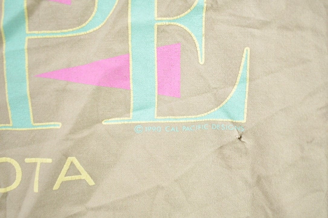 Vintage 1990s Minnesota Crewneck Sweatshirt Men's MMen's Medium from propervintagecanada