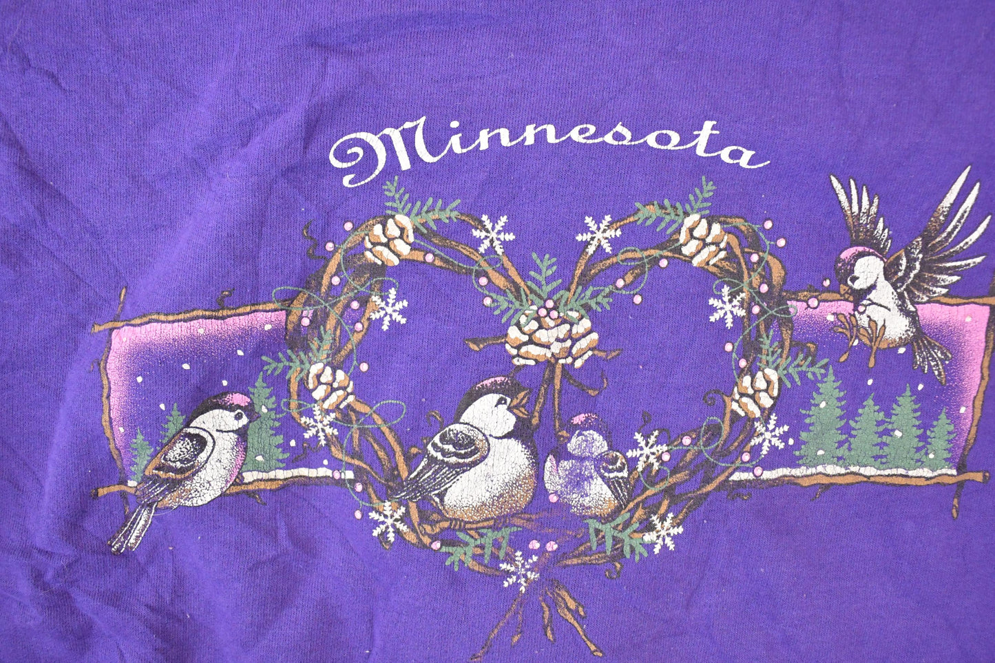 Vintage 1990s Minnesota Cute Love Birds Graphic Print Crewneck Sweatshirt Womens L from propervintagecanada