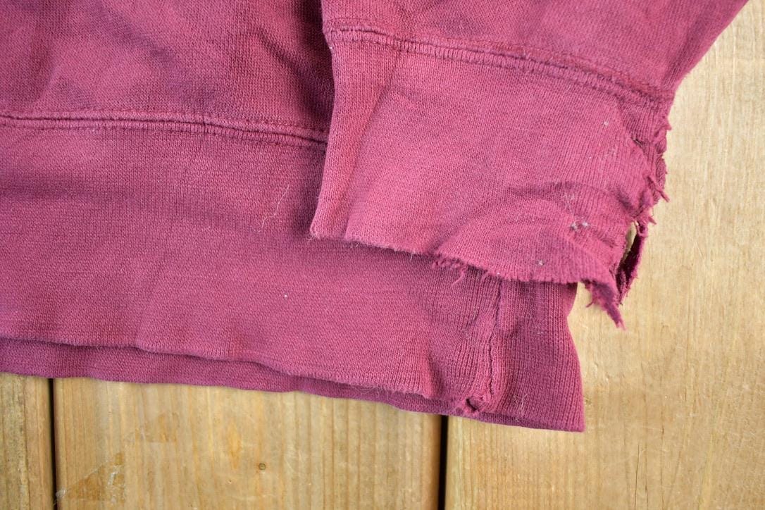 Vintage 1990s Minnesota Embroidered Souvenir Crewneck Sweatshirt Made In USA Men's Large from propervintagecanada