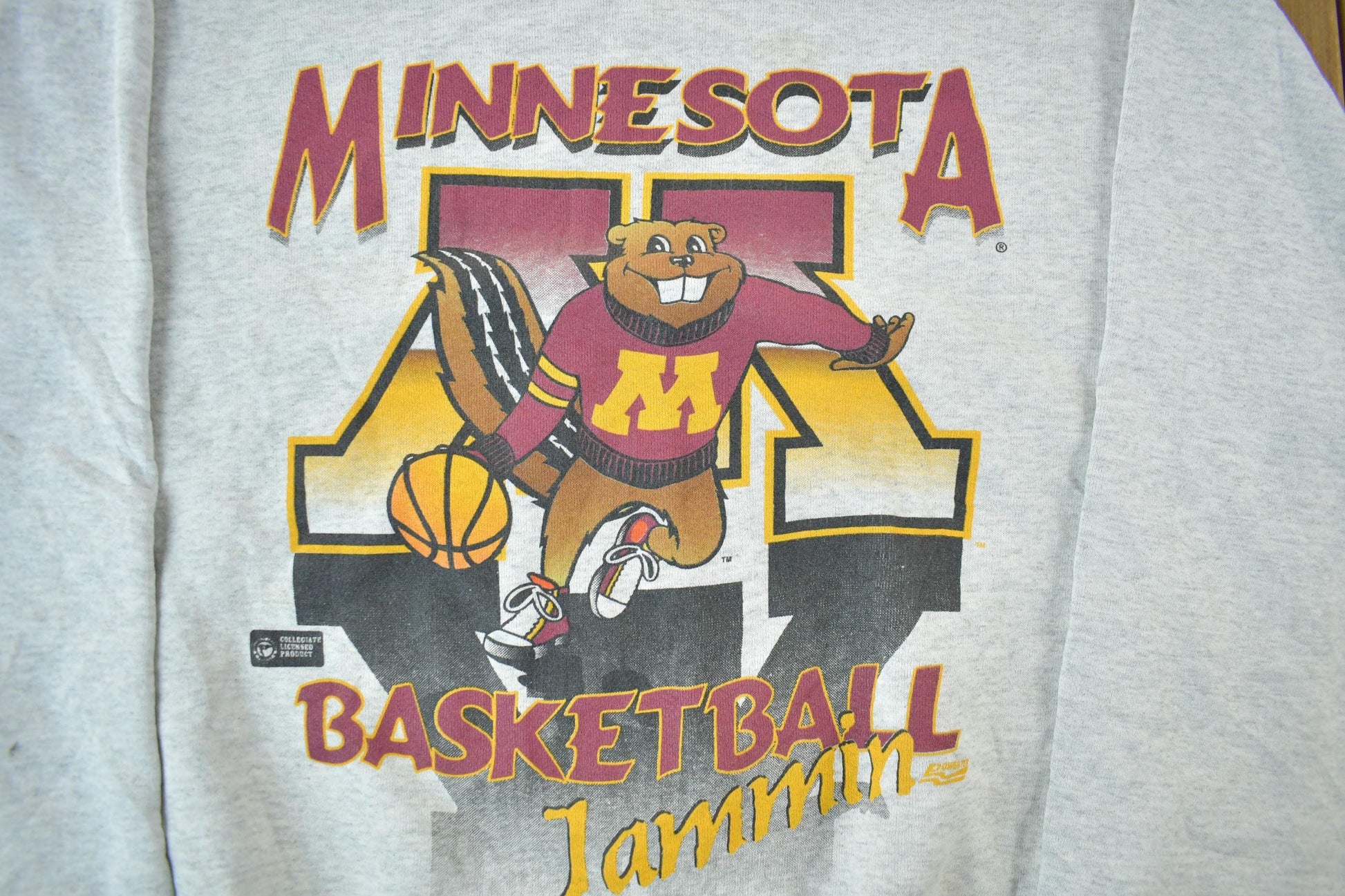 Vintage 1990s Minnesota Golden Gophers University Basketball Collegiate Crewneck Men's XL from propervintagecanada