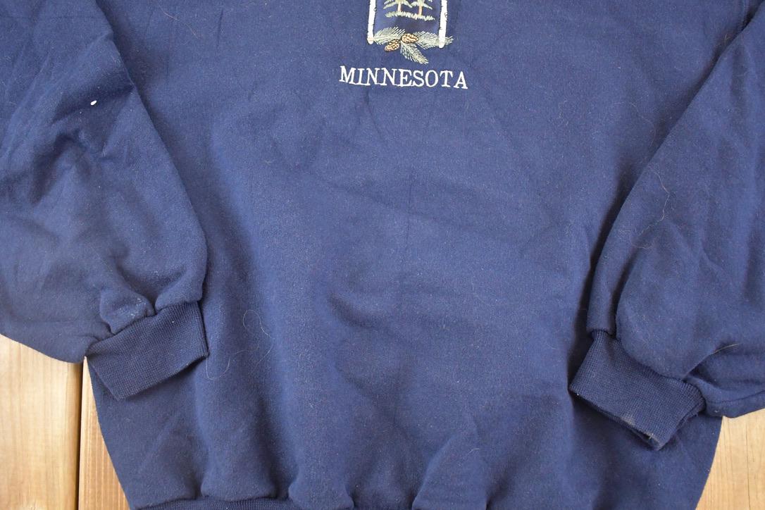 Vintage 1990s Minnesota Pines Embroidered Souvenir Crewneck Sweatshirt Men's M from propervintagecanada