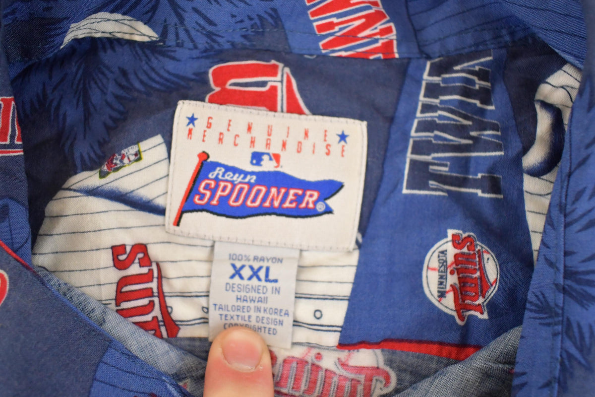 Vintage 1990s Minnesota Twins MLB Button Up Shirt Men's XL from propervintagecanada