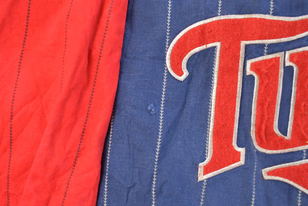 Vintage 1990s Minnesota Twins MLB Reversible Mirage Jacket Men's XL from propervintagecanada