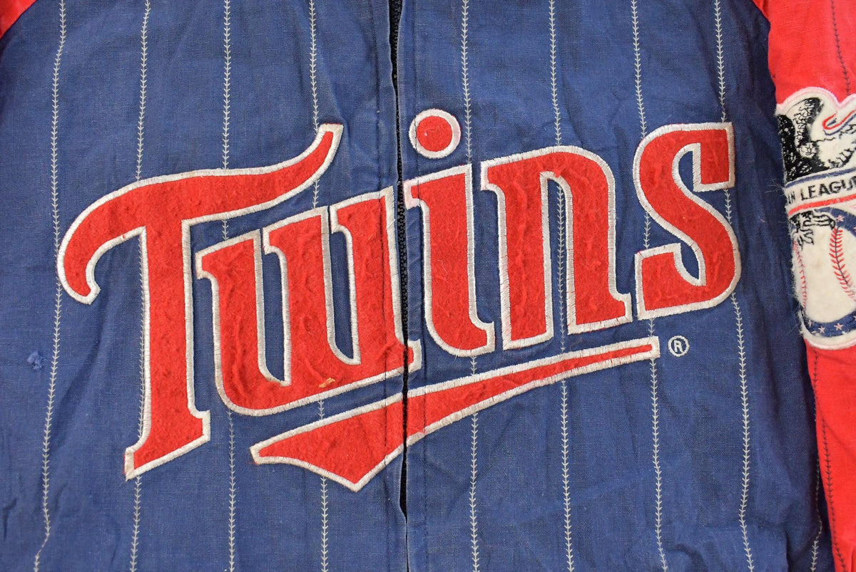 Vintage 1990s Minnesota Twins MLB Reversible Mirage Jacket Men's XL from propervintagecanada
