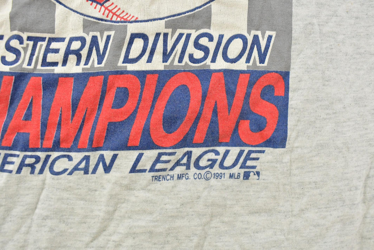 Vintage 1990s Minnesota Twins MLB T-Shirt Men's Large from propervintagecanada